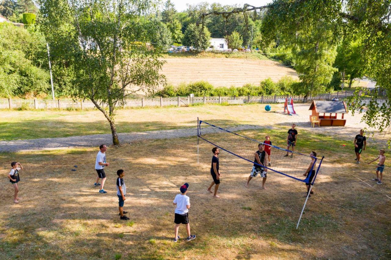 Camping Du Lac Marcillac-la-Croisille Екстер'єр фото