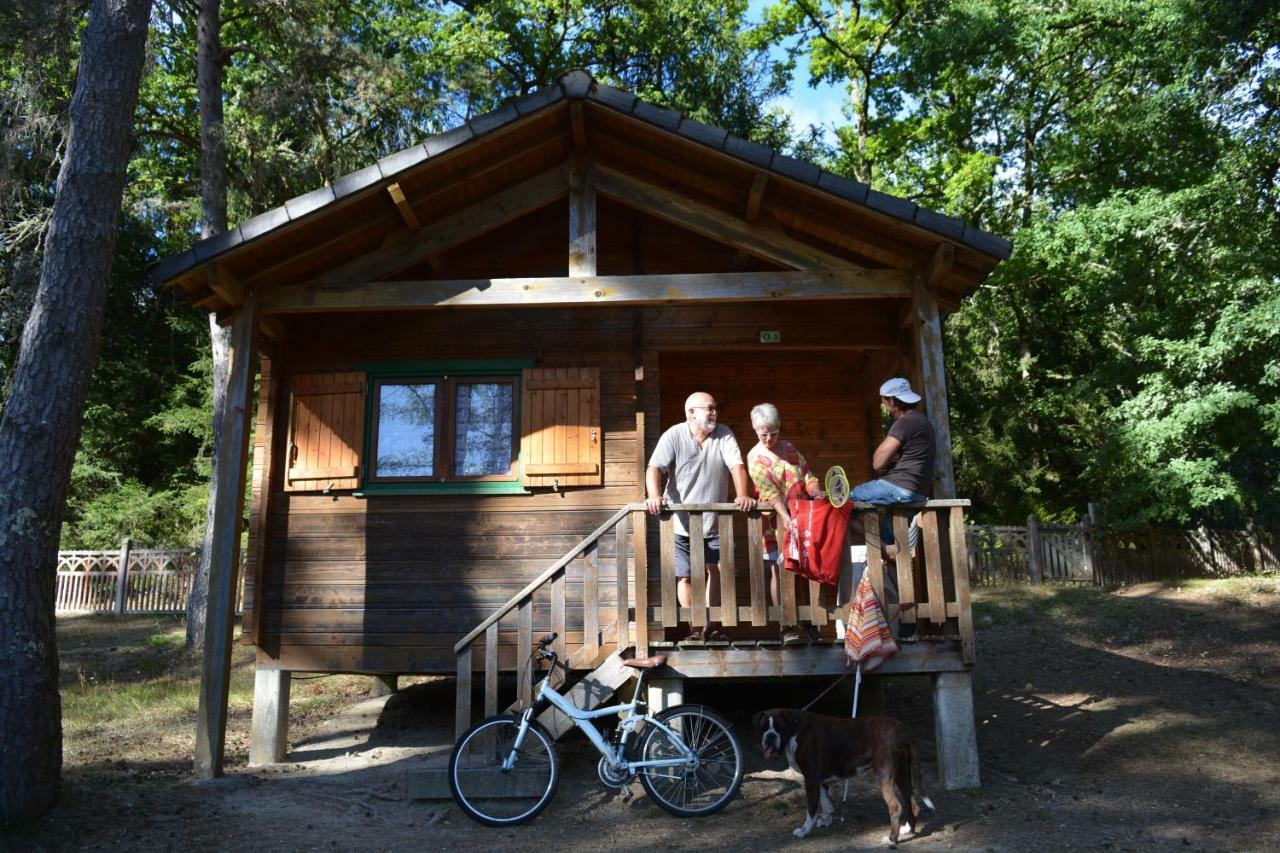 Camping Du Lac Marcillac-la-Croisille Екстер'єр фото